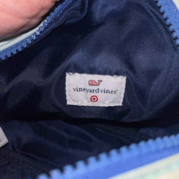 Vineyard Vines beauty cosmetics makeup bag - Picture 5 of 5